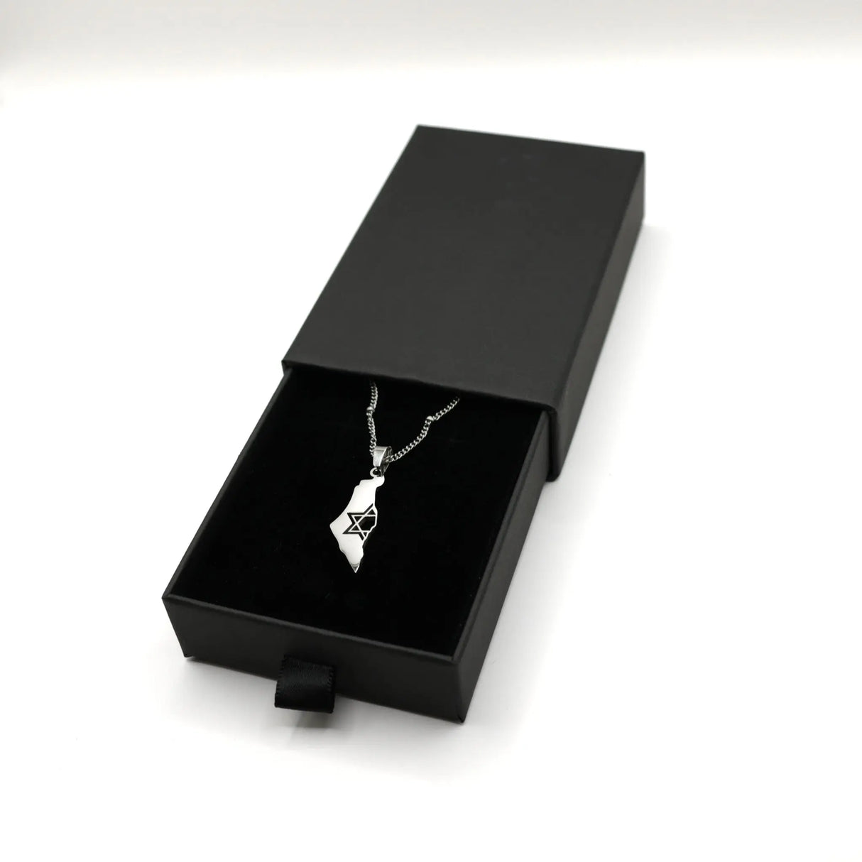 Elegant Israel Map Pendant Necklace – Silver-Plated Stainless Steel The Israel Store