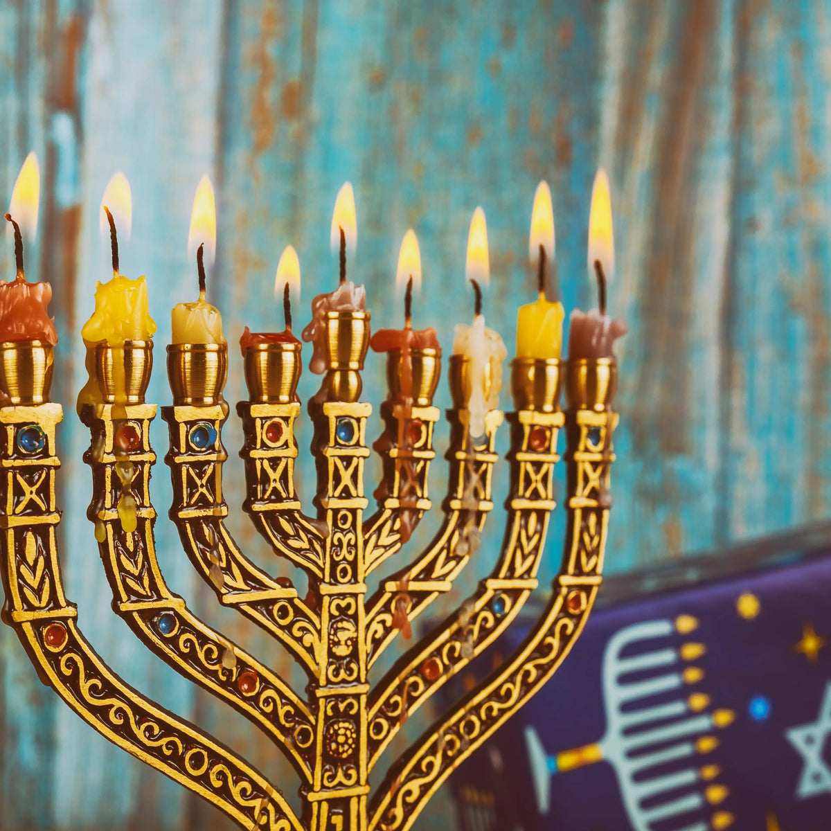 Bougeoir 9 branches vintage métal Hanoukka Menorah Bougeoir 9 branches vintage métal Hanoukka Menorah