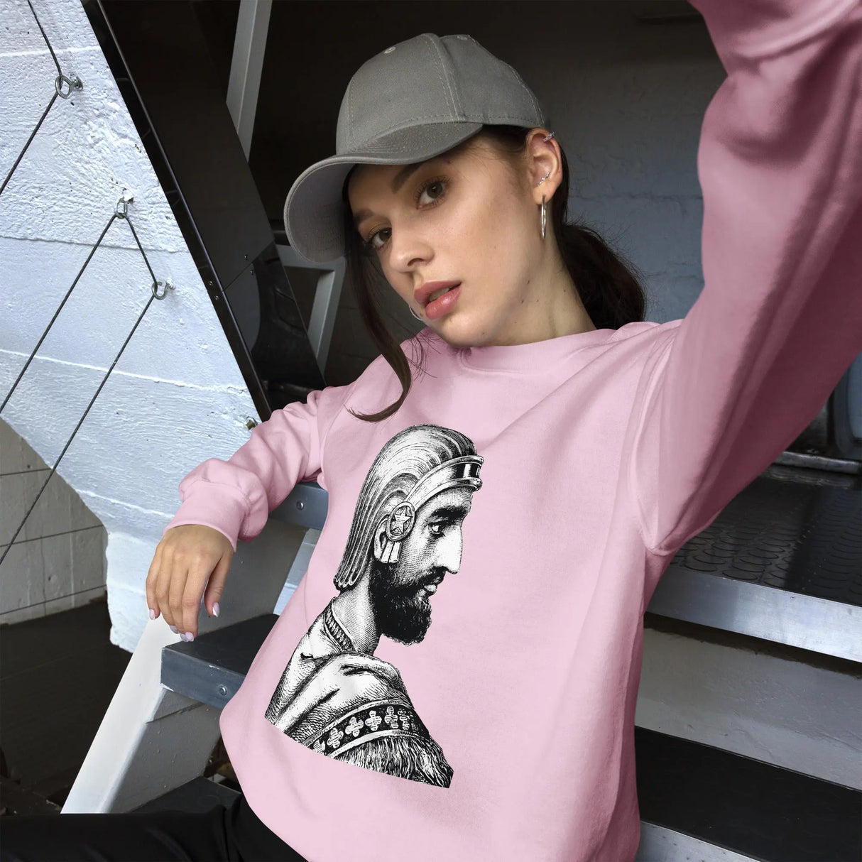 Cyrus the Great Unisex Sweatshirt – Persian Heritage The Israel Store